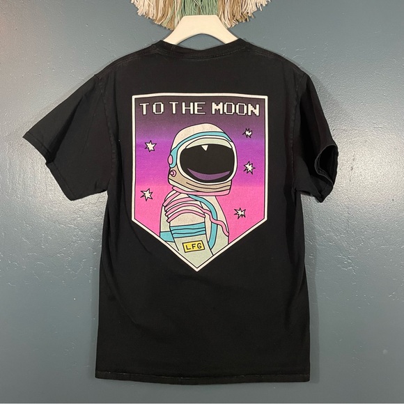 LFG Men’s Black Astronaut Graphic Print Short Sleeve Crewneck Tee Size M - Picture 2 of 4